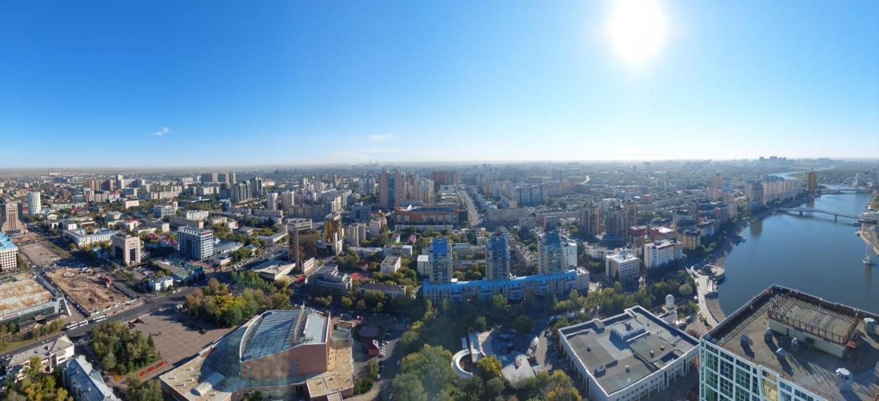 Апартаменты На Набережной С Панорамным Видом На 39 Этаже Astana Bagian luar foto